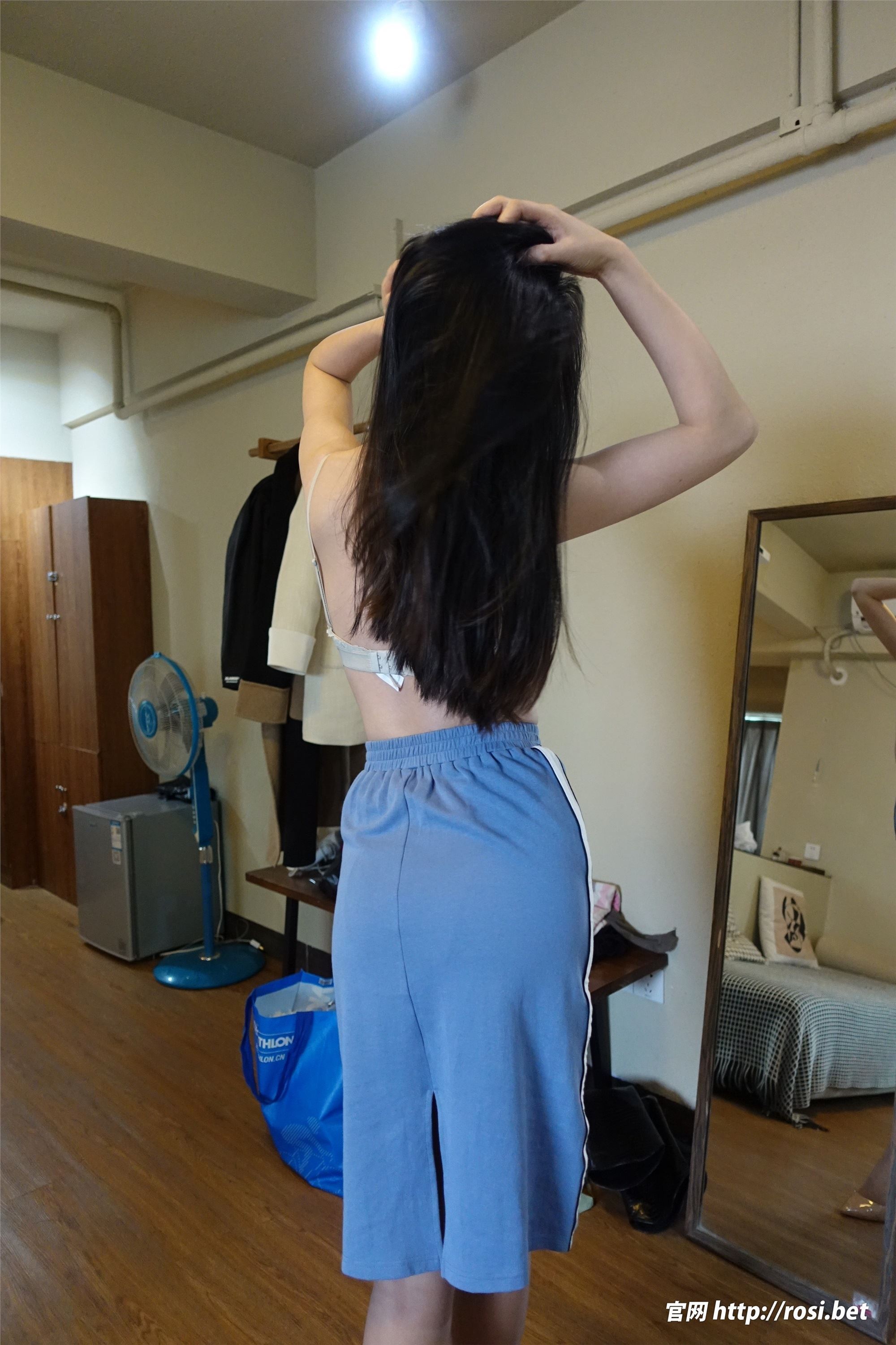 ROSI写真 2023.10.13 NO.4330